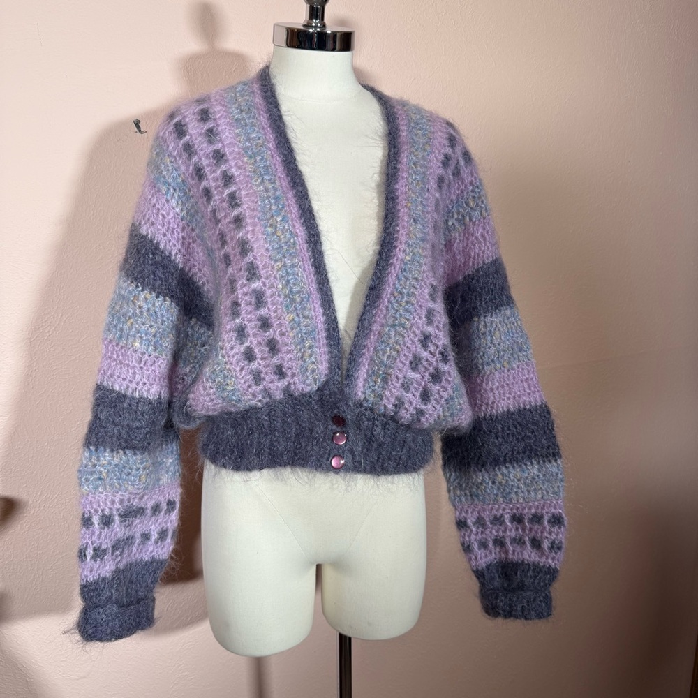 Mohair wool grandmacore Lavender Grey Crochet Ireland Cardigan Sweater - Picture 3 of 16